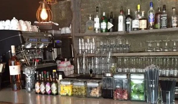 bar